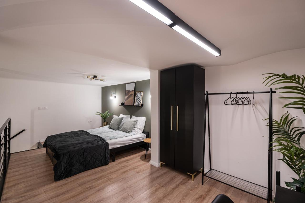 D24 - Historic Quarter Design Loft - Best Location By Bqa Boedapest Buitenkant foto