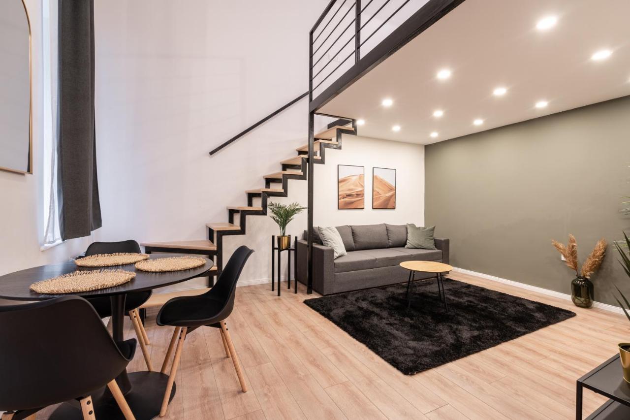 D24 - Historic Quarter Design Loft - Best Location By Bqa Boedapest Buitenkant foto